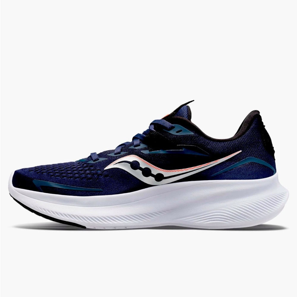 Saucony Women’s Ride 15 size 8.5 M